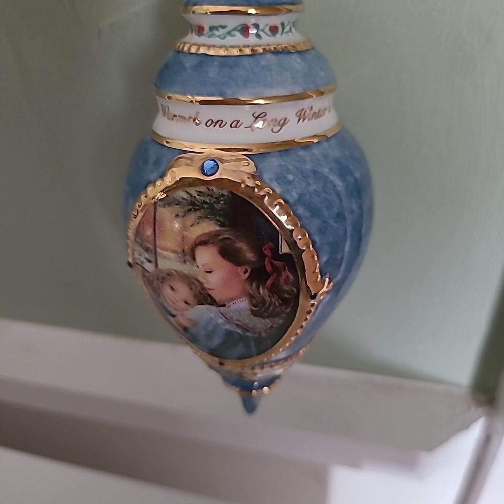 Sisters Ornament 